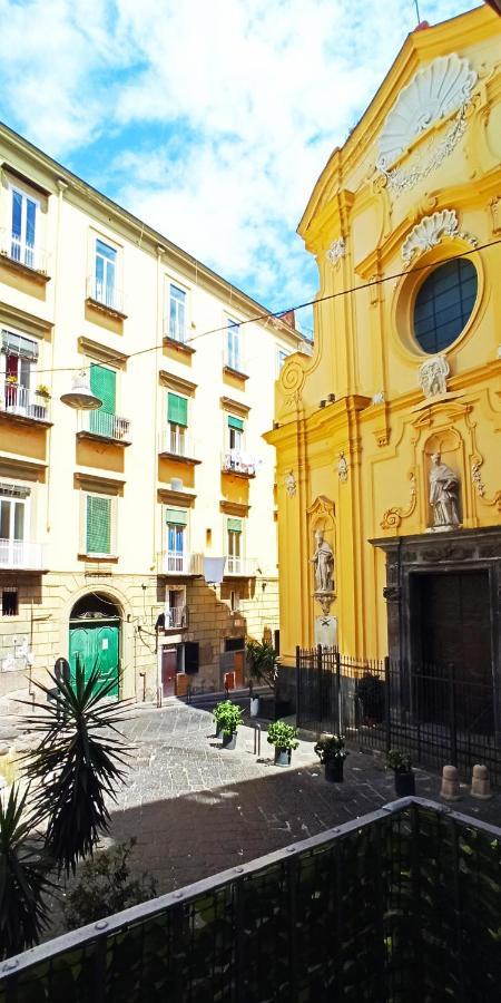 Napoli Pop Chiaia Appartement Buitenkant foto