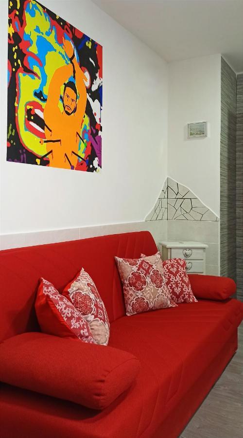 Napoli Pop Chiaia Appartement Buitenkant foto