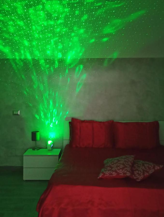 Napoli Pop Chiaia Appartement Buitenkant foto