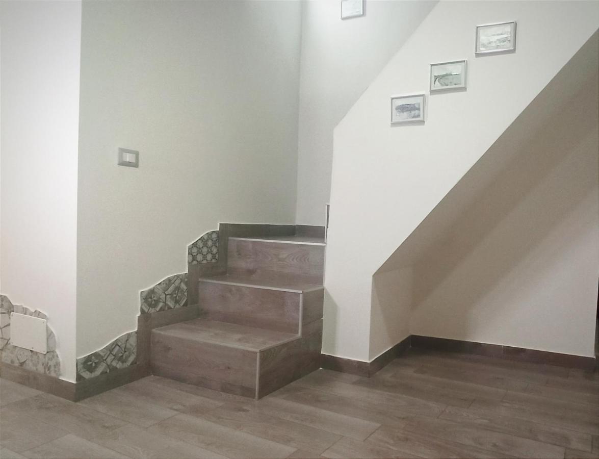 Napoli Pop Chiaia Appartement Buitenkant foto